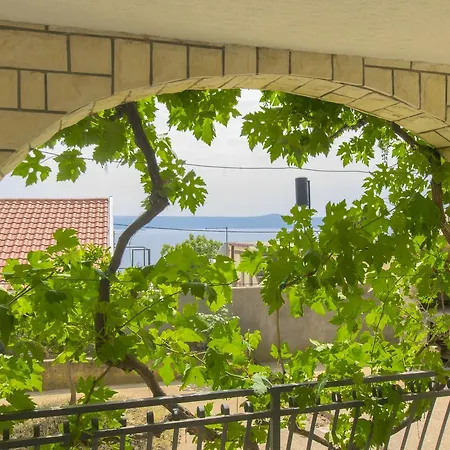Holiday home House Iva *