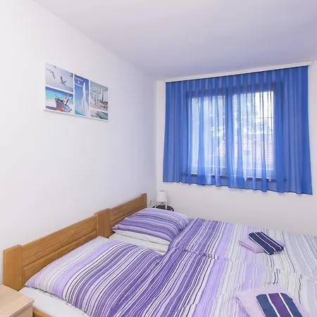Holiday home House Iva *